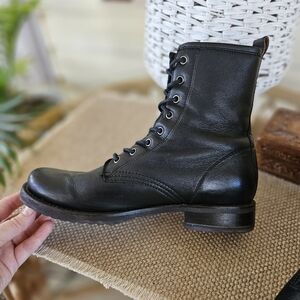 Frye Women's Black Leather Combat Boots Sz 10